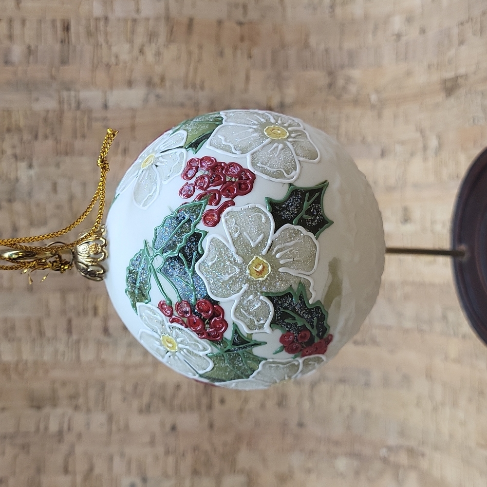 Rhyn-Rivet Christmas Rose CC-30-CR Ornament
